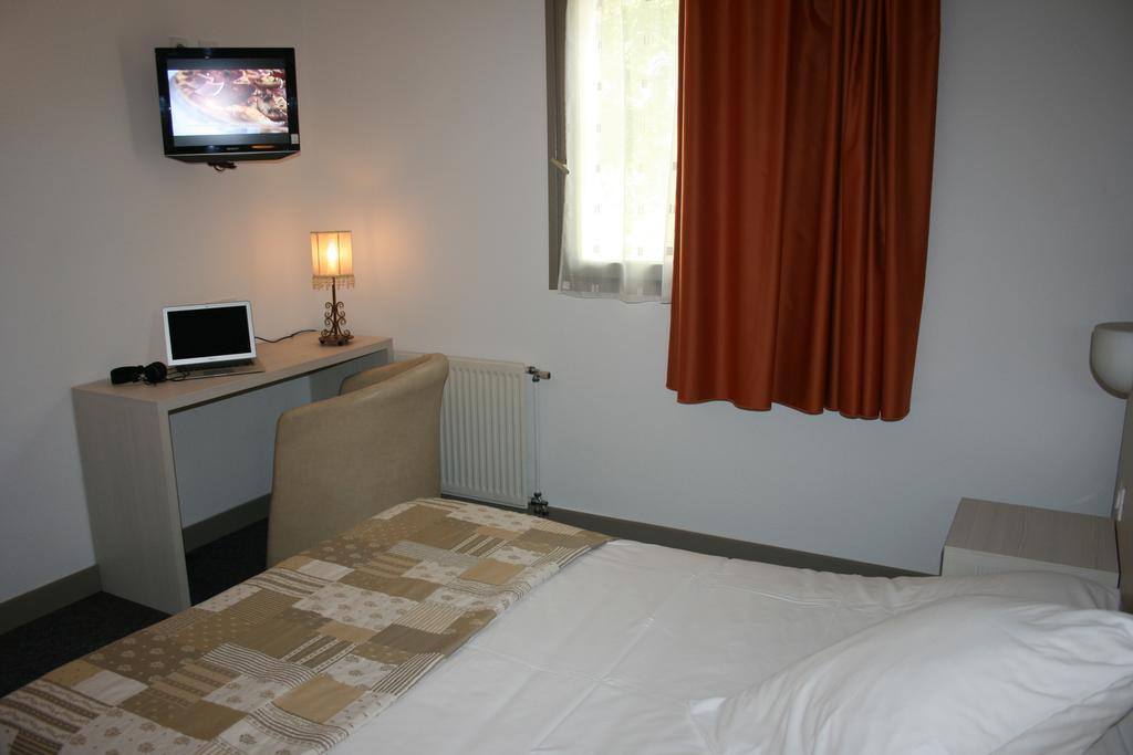 L Or Du Temps Hotell Saint-Alban  Rum bild