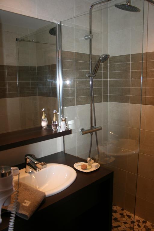 L Or Du Temps Hotell Saint-Alban  Rum bild
